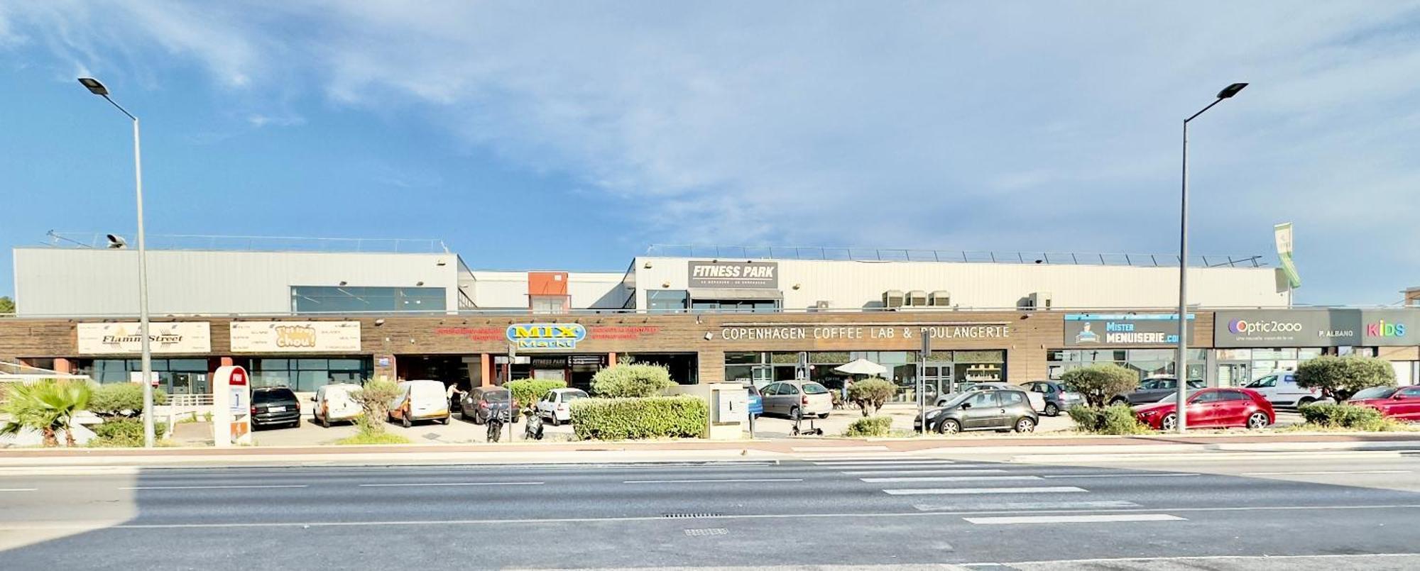 Regent Cote D'Azur Air-Conditioned, Pool, Garden & Parking Villeneuve-Loubet Exterior foto
